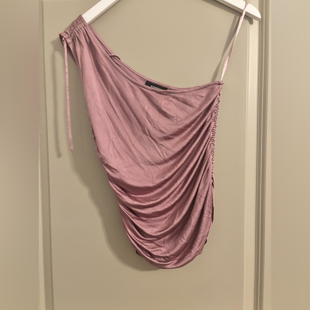 Express Mauve One-Shoulder Top